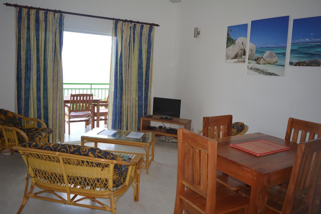 Manfiyo Guest House Anse Boileau Екстер'єр фото
