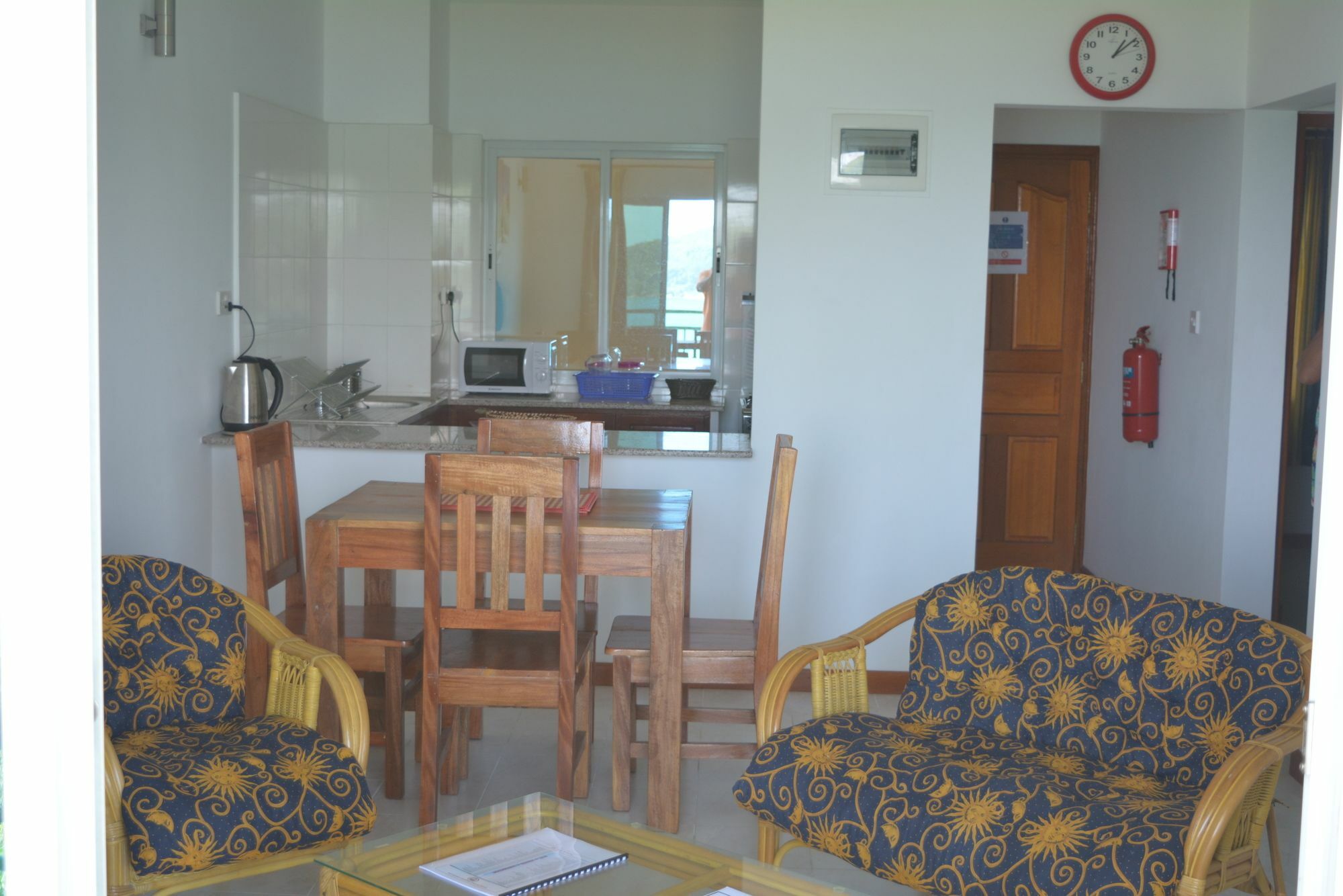 Manfiyo Guest House Anse Boileau Екстер'єр фото